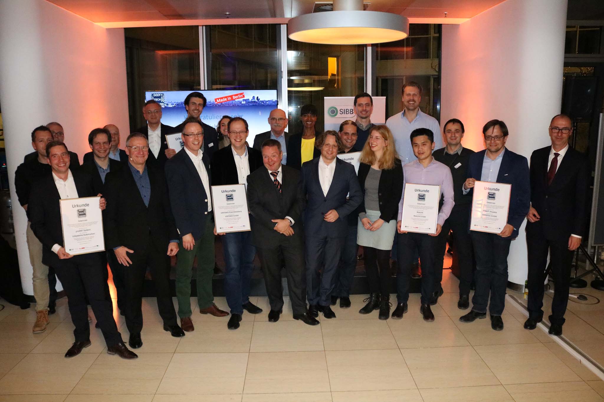 Bild mit Preisträgern des Deeptechawards 2017